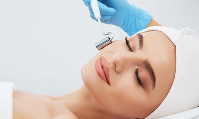 The Translation of Knowledge about Gold Microneedles